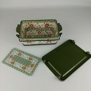 Temptations Ovenware  Baking Dish Green